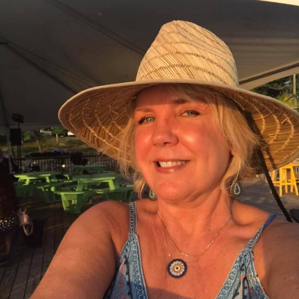 Meet your Posher, Deana